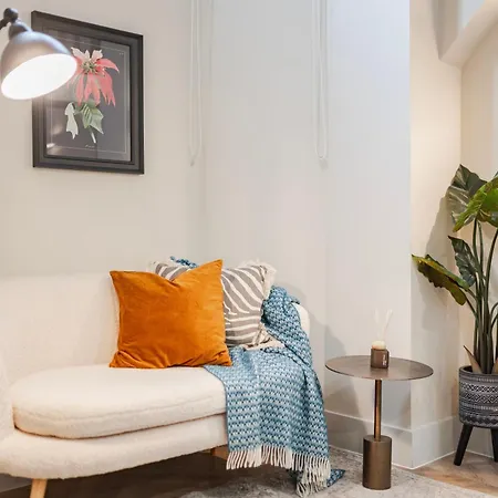 Luxury Tower, Penthouse & Split Level In Centre Apartment Leeds (West Yorkshire)