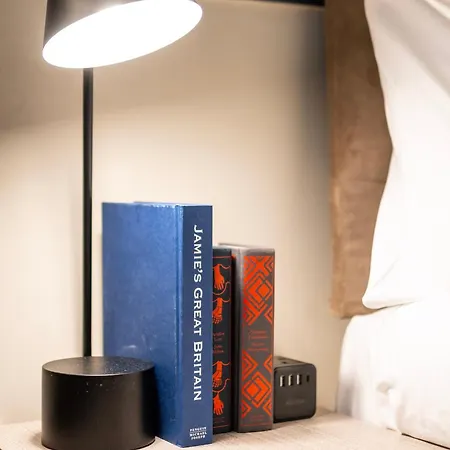 Luxury Tower, Penthouse & Split Level In Centre ليدز