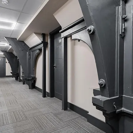 Luxury Tower, Penthouse & Split Level In Centre شقة