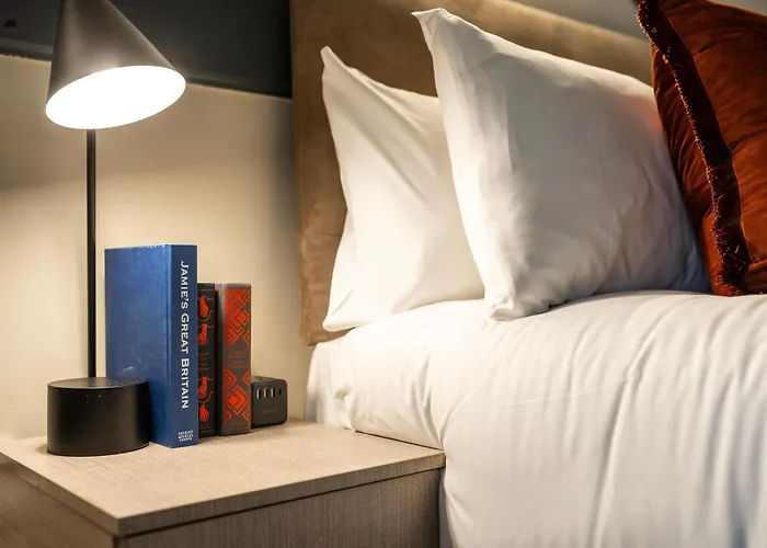 Luxury Tower, Penthouse & Split Level In Centre Appartamento *