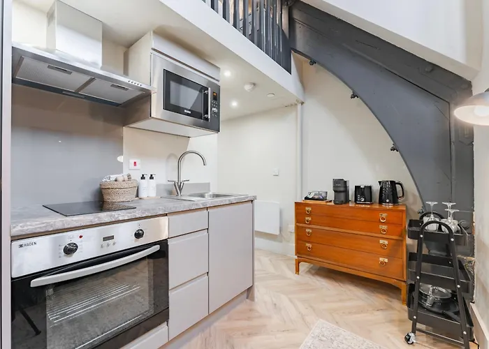 Luxury Tower, Penthouse & Split Level In Centre Апартаменти Лідс