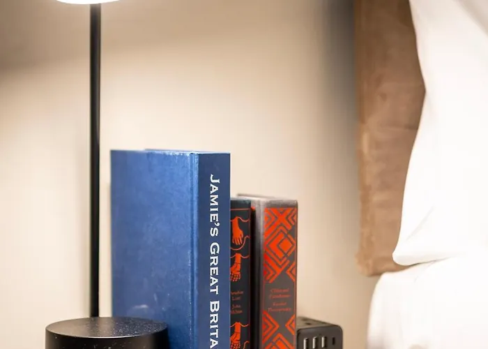 Luxury Tower, Penthouse & Split Level In Centre Leeds (West Yorkshire)