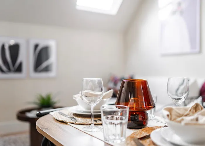 Luxury Tower, Penthouse & Split Level In Centre