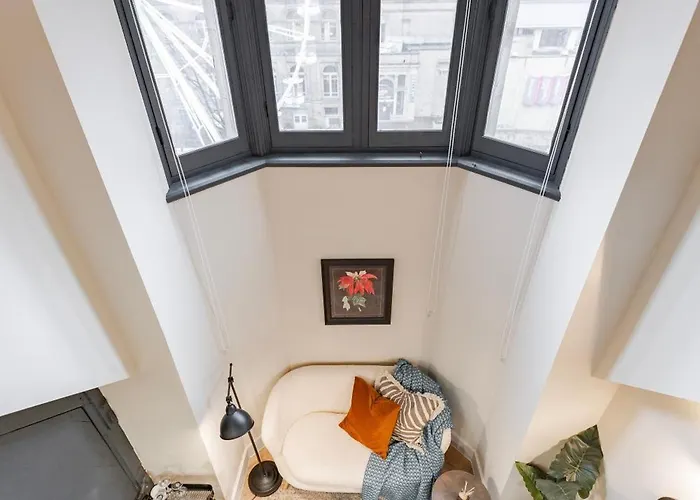 Apartment Luxury Tower, Penthouse & Split Level In Centre